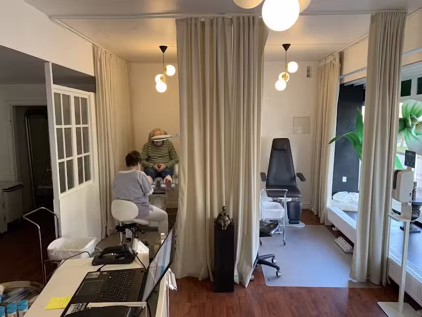 Klinik for fodterapi v/ Malene Lang -Fodbehandling &ndash; B&oslash;jlebehandling &ndash; Indl&aelig;g